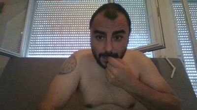 AdepteduFist's Profile