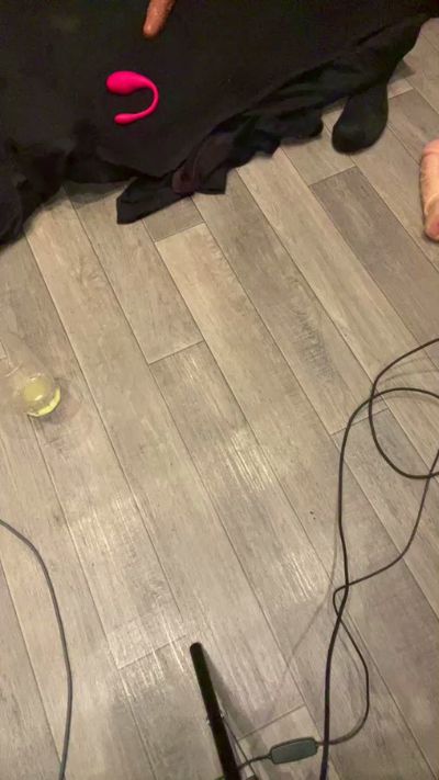Analqueen2204's Profile