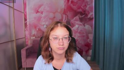 AngelinaLow's Profile