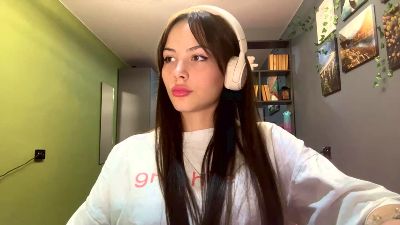 AraVanderwal's Profile