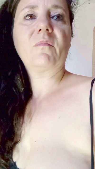 HAIRYPUSSYLIPS's Profile