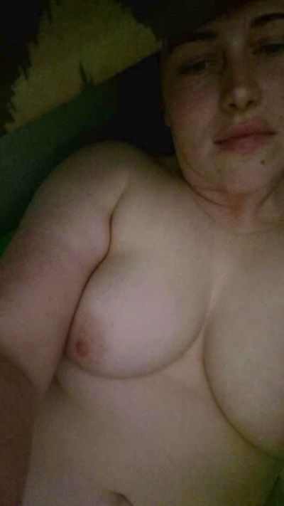 Hotbrunette284's Profile