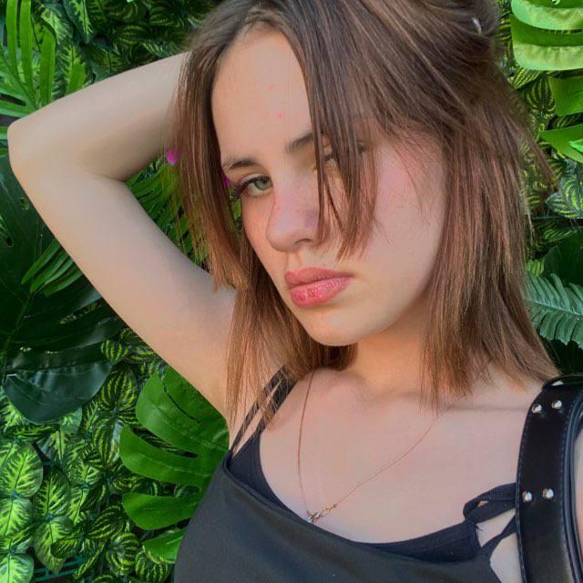 LauraMilone's Profile