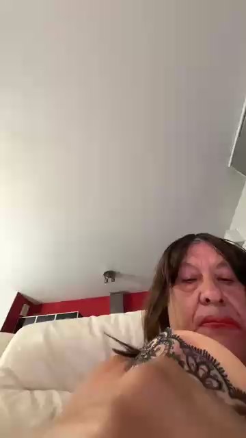 Lolabi2's Profile