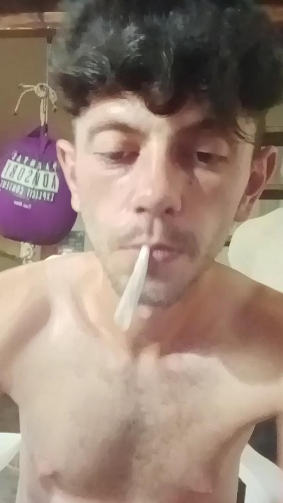 Nenepollonhot2's Profile