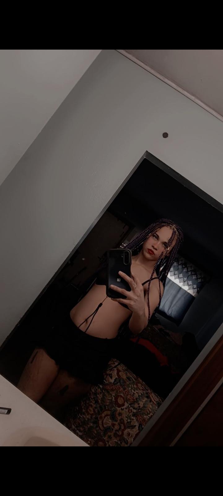 Savagegirljewel's Profile