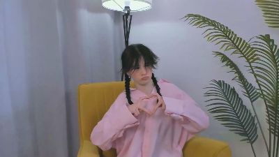 SuzieDesmaris's Profile