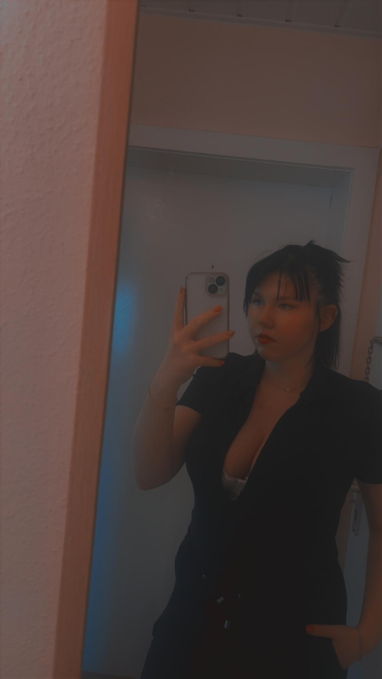 Tightassslut18's Profile