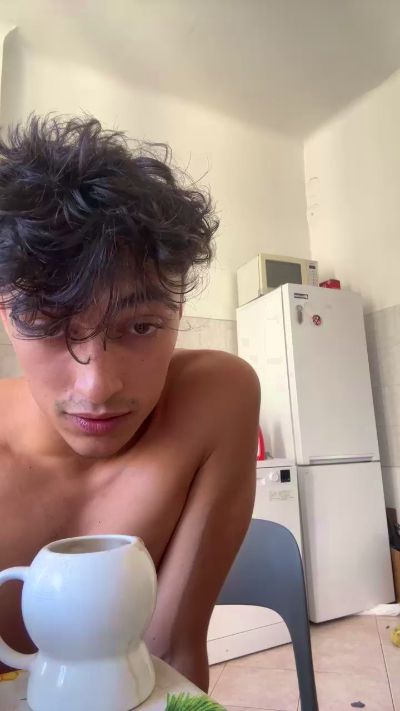 Uccellodauomo's Profile