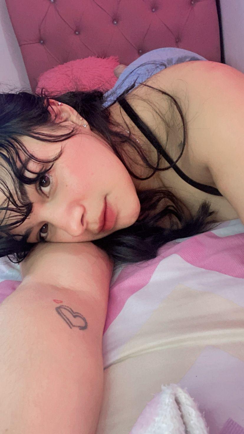 Vannessa_Shy's Profile