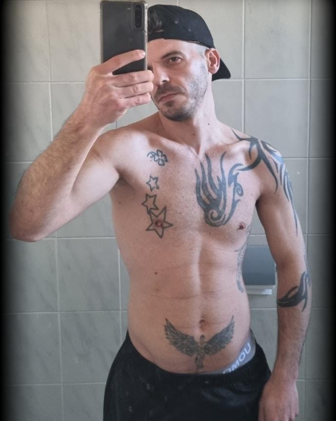 jona_281's Profile